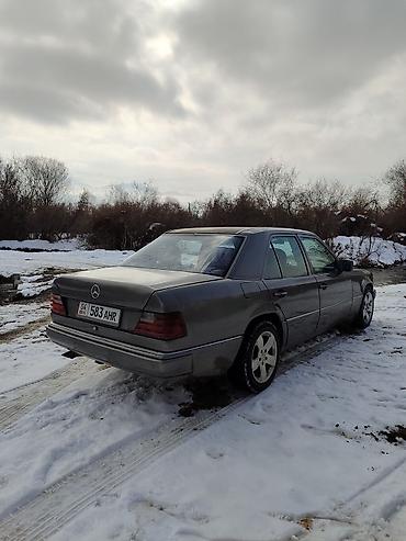 Mercedes-Benz: Mercedes-Benz W124: 1992 г., 3 л, Механика, Бензин, Седан at lalafo.kg — 7 Mercedes-Benz: Mercedes-Benz W124: 1992 г., 3 л, Механика, Бензин, Седан — 7