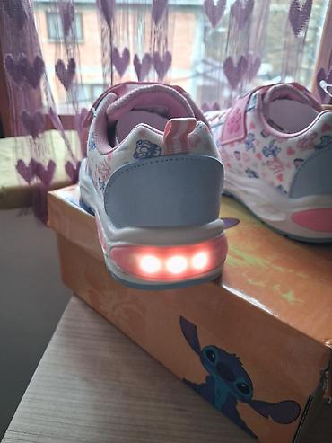 rolere za devojcice: Dečije patike sa motivom Disney Stitch - Dizajn: svetloružičaste i — 7