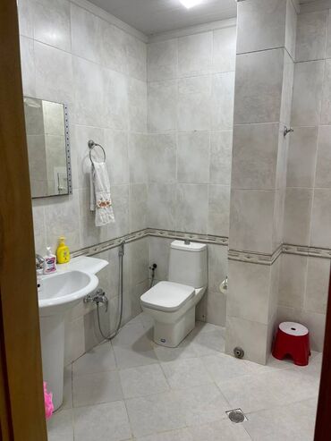 Uzunmüddətli kirayə mənzillər: Caspian plaza ve Globus center in qarshisinda yerleshir.2 sanuzel 4 -da lalafo.az — 3 Uzunmüddətli kirayə mənzillər: Caspian plaza ve Globus center in qarshisinda yerleshir.2 sanuzel 4 — 3