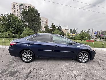 corolla 2004: Toyota Camry: 2017 г., 2.5 л, Автомат, Гибрид, Седан — 6