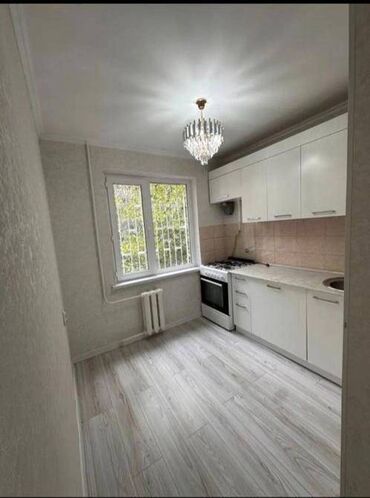 продаётся квартира в токмаке: 1 комната, 32 м², 104 серия, 1 этаж, Евроремонт