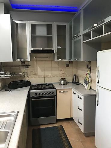 osh flat: 3 комнаты, 87 м², Индивидуалка, 1 этаж — 7
