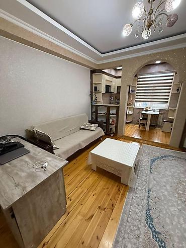 Uzunmüddətli kirayə mənzillər: Kirayə ev – Masazır Otaq sayı: 2 otaqlı Sahə: 65 kv.m Qiymət: 400 — 4