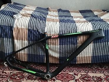 rama velosiped: Carbon rama 29 luğ, sadece biraz fifler əyilib — 1