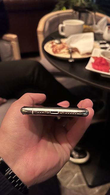 Уюлдук телефондор: IPhone 11 Pro, Колдонулган, 256 ГБ, Күмүш, Заряддоочу түзүлүш, 74 % — 5