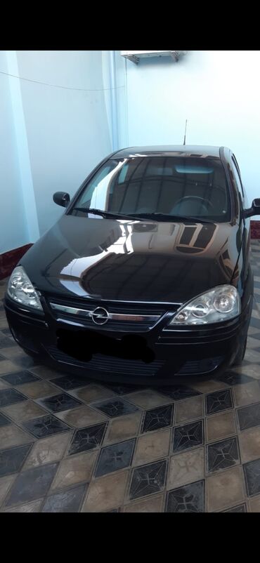 opel zafira b: Opel Corsa: 1.2 l | 2005 il 205000 km Hetçbek