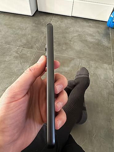 svetlo zelena: Samsung A54 128gb 10/10 stanje, na ekranu ima zastitno staklo i sve je — 5