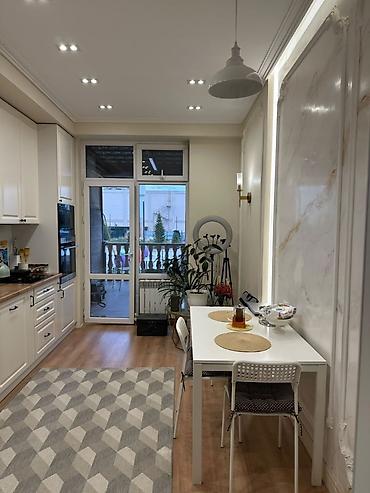 Продажа квартир: 2 комнаты, 65 м² — 9