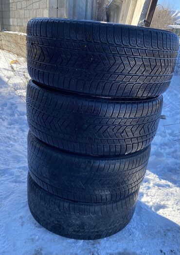 Шины: Шины 275 / 40 / R 22, Зима, Б/у, Комплект, Легковые, Япония, Pirelli