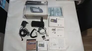 GPS: BMW Motorrad Navigator I - 100 € BMW Motorrad Navigator II - 120 € BMW — 1