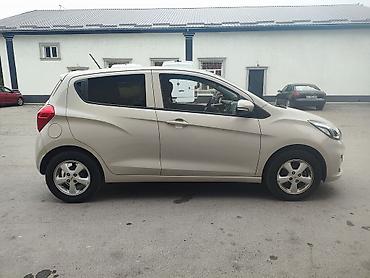 Chevrolet Spark: 2020 г., 1 л, Автомат, Бензин, Хэтчбэк