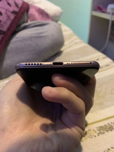 Apple iPhone: IPhone 11, 128 GB, Rose Gold, Barmaq izi, Face ID — 5