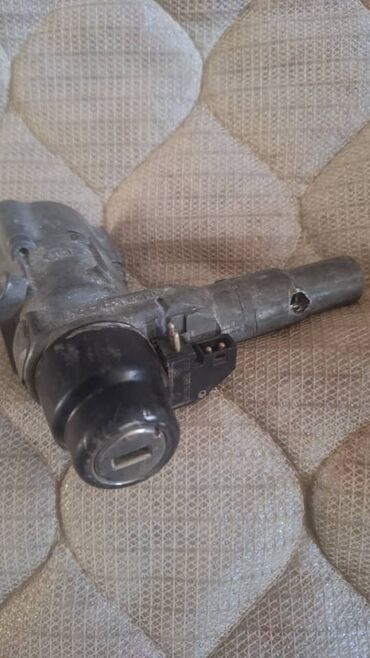 Аварийное вскрытие замков: Изготовление ключей восстановление чип ключей ремонт замка зажигания — 18