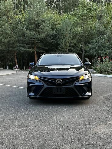 Унаа: Toyota Camry: 2020 г., 2.5 л, Автомат, Бензин, Седан — 1