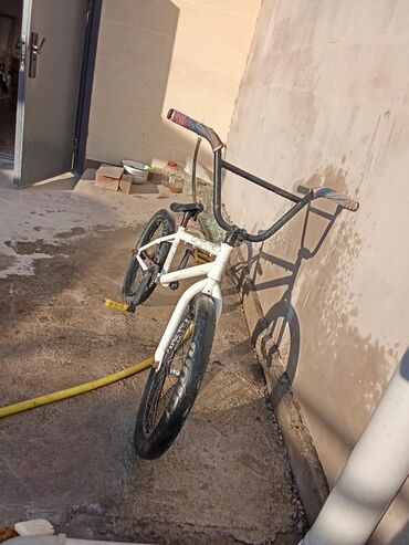 мото джерси: BMX велосипед