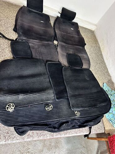 чехол для машины от солнца: Чехлы Тканевые, С подушкой, цвет - Черный, Universal Seat cover