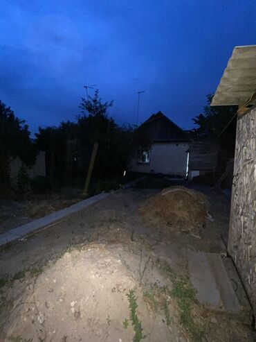 Продажа домов: Продаю пол дома! Район Коммунаров Вход отдельный,в шаговой — 11