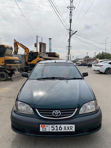 Унаа сатуу: Toyota Avensis: 2002 г., Кол менен иштөөчү, Бензин, Хетчбек — 1