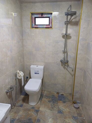 Günlük kirayə evlər: 150 kv. m, 3 otaqlı -da lalafo.az — 7 Günlük kirayə evlər: 150 kv. m, 3 otaqlı — 7