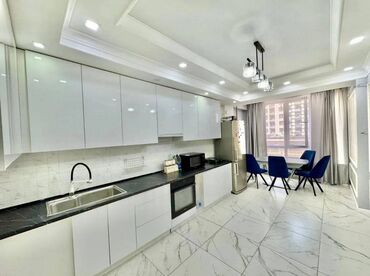 купить квартиру в рассрочку без первоначального взноса: 3 комнаты, 125 м², Элитка, 4 этаж, Евроремонт