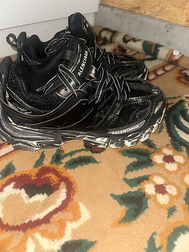 balenciaga runner: Кроссовки Balenciaga Track, цвет черный. - Модель: Track (логотипы — 1
