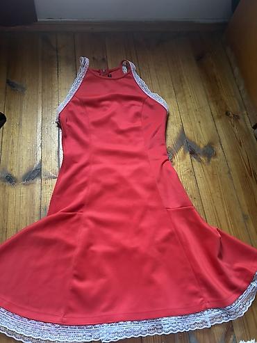 ag etek: Bershka qadın paltarı - Rəng: parlaq qırmızı - Ölçü: M (EUR M, USA M — 2