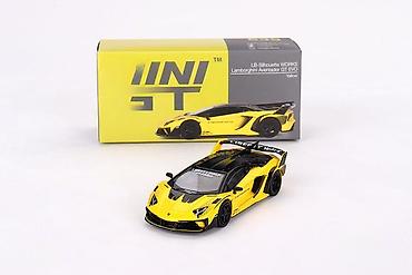 odece: 🏎️ Lamborghini LB-Silhouette WORKS Aventador GT EVO Yellow – MiniGT — 1