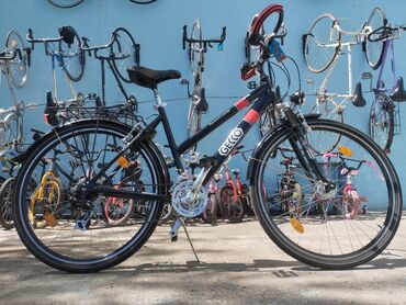 klass velosiped: İşlənmiş Şəhər velosipedi 28", sürətlərin sayı: 21, Ünvandan götürmə, Pulsuz çatdırılma, Ödənişli çatdırılma