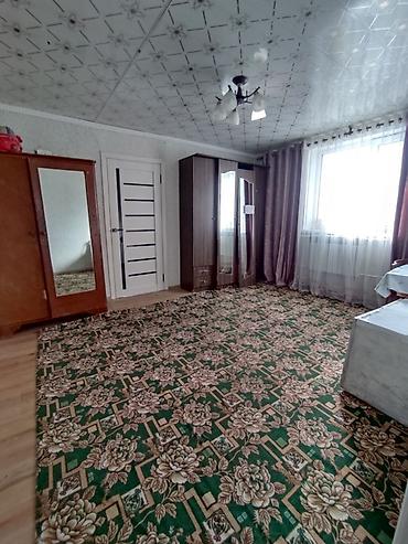 продаю дом ж м ак ордо: 📍 В Сокулуке продается дом на участке 7 соток. 🏡Дом состоит из 3 — 5