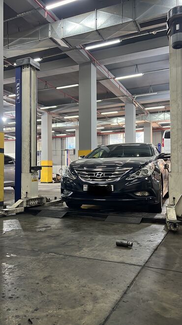 bmw 3 серия 335d: Hyundai Sonata: 2 l | 2014 il Sedan