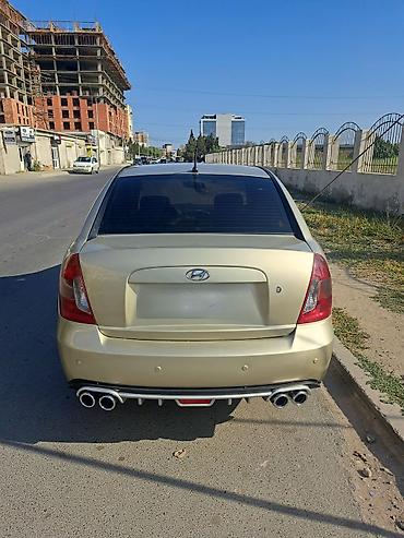 ford tranzit 2000: Hyundai Accent sedan - Kuzov: 4 qapılı sedan, rəngi şampan/qızılı - — 8