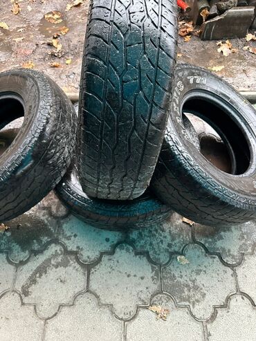 Шины: Шины 235 / 75 / R 15, Б/у, Комплект, Китай, Maxxis