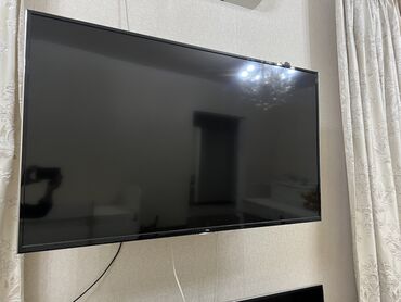 куплю плазменный телевизор: Телевизор TCL, диагональ примерно 55 дюймов. Узкие рамки, лаконичный