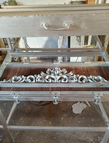 Digər beton məhsulları: Vakuum formalama dəzgakı və qəliblər.Beton daş, dekorativ plitə və — 4