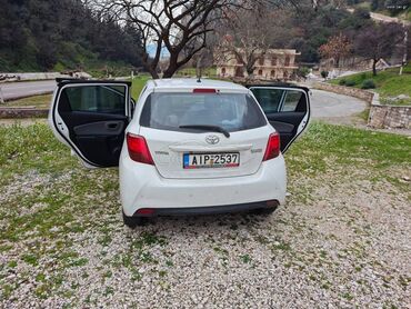 Toyota: Toyota Yaris: 1.4 l. | 2015 έ. Χάτσμπακ — 10