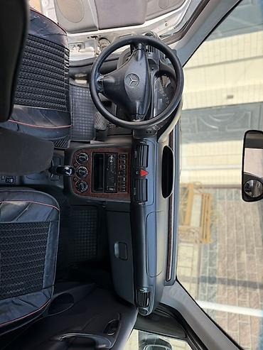 бус цена: Mercedes-Benz Vaneo: 2003 г., 1.6 л, Автомат, Бензин, Минивэн — 10