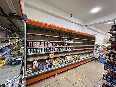 Mağaza avadanlığı: Mağaza avadanlıqları satılır – komplekt. Tərkib: - Şaquli tip döşəmə — 7