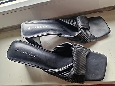 deichmann cipele чачак слике: Sinsay ženske papuče na štiklu - Model: otvorene papuče sa kvadratnim — 3