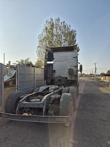 Тягач, Volvo, Без прицепа