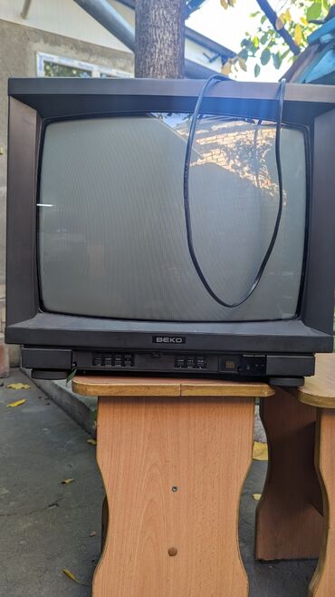 нерабочий телевизор: Продаю телевизор "Веко" б/у в нерабочем состоянии