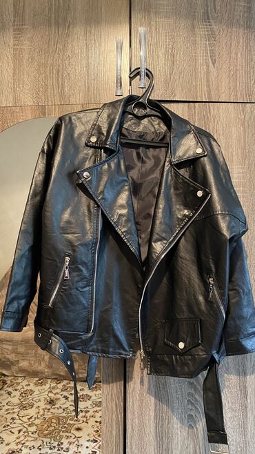 весенние кожаные куртки: Кожаная куртка, Косуха, Оверсайз, XL (EU 42)