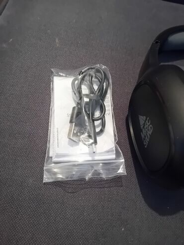 Slušalice: Model: Music Sound
bluetooth slušalice
ugrađen mikrofon
punjiva na lalafo.rs — 10 Slušalice: Model: Music Sound
bluetooth slušalice
ugrađen mikrofon
punjiva — 10