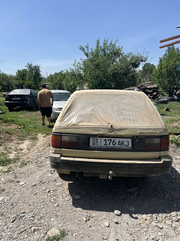 volkswagen polo: Volkswagen : 1990 г., 1.8 л, Механика, Бензин, Универсал
