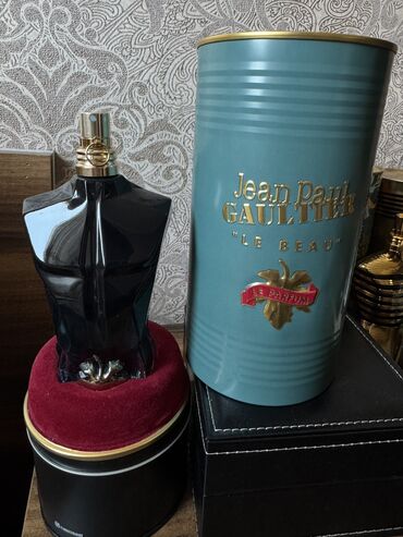 Ətriyyat: Salam, Jean Paul Gaultier Le Beau Le Parfum, 125ml, yarisi doludur