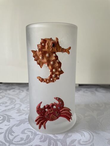вазы декоративные: Ваза декоративная/ для цветов Вазочка украшена фигурками морского
