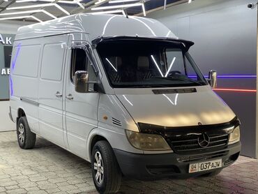 чехол машинага: Легкий грузовик, Mercedes-Benz, Дубль, Новый