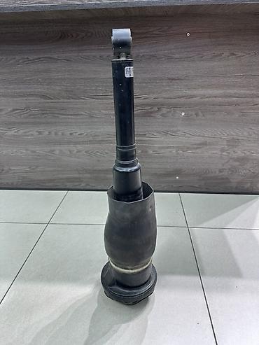 Пневмо Lexus LS430 Пневмостойка задняя левая Заказал с Дубая задние at lalafo.kg Пневмо Lexus LS430 Пневмостойка задняя левая Заказал с Дубая задние