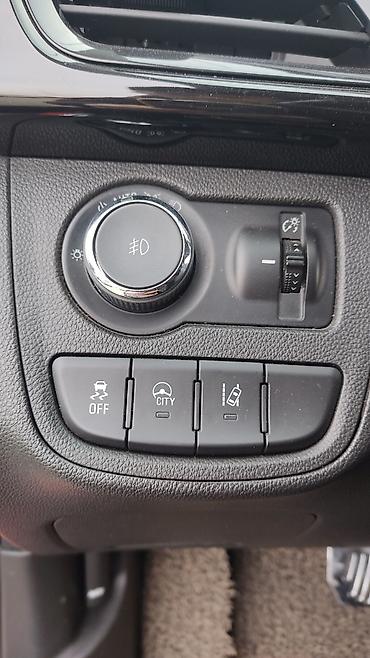 Chevrolet: Chevrolet Spark: 2017 г., 1 л, Вариатор, Бензин, Хэтчбэк — 13