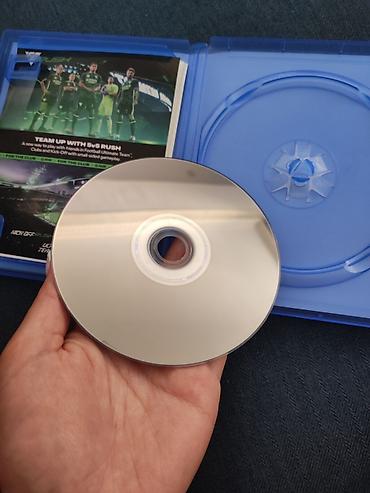 basqa: Məhsul: EA SPORTS FC 25 – PS5 (Blu‑ray disk, rəsmi qutu ilə) — 4