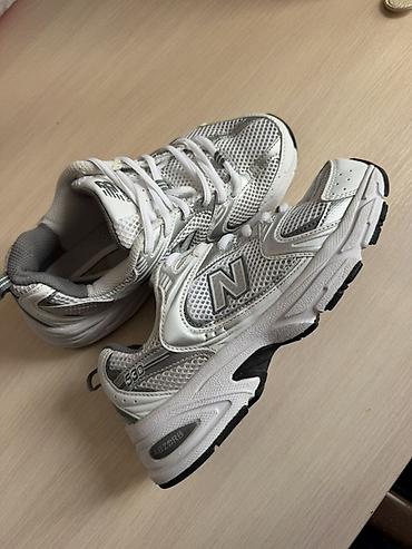 Женская обувь: Кроссовки New Balance 530 (модель MR530AD) - Размер: 38 EU / 5.5 US / — 1